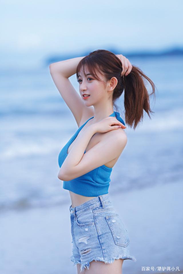 新昌南京高端伴游学生兼职伴游谭莉娜
