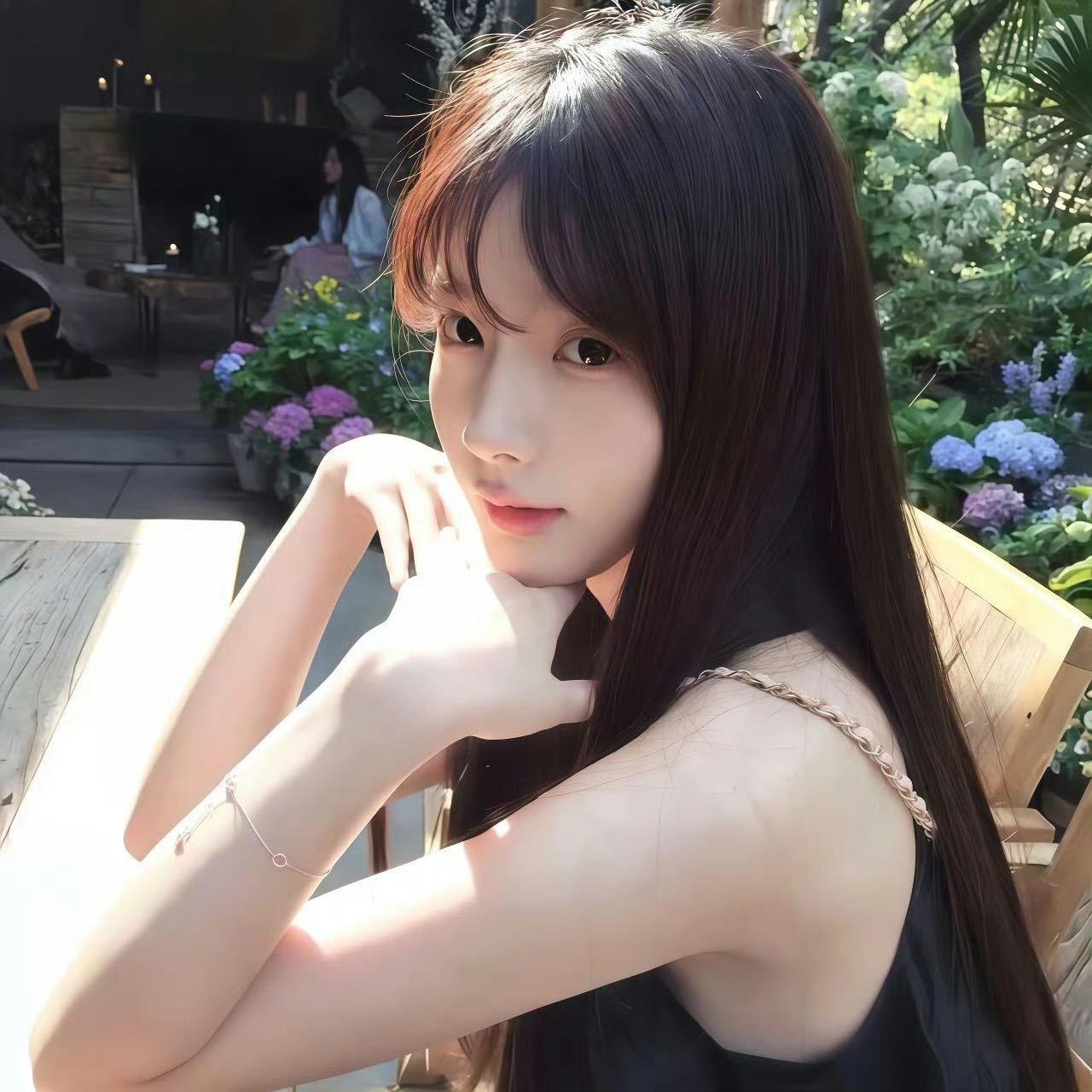 北京伴游女生梁璐的资料