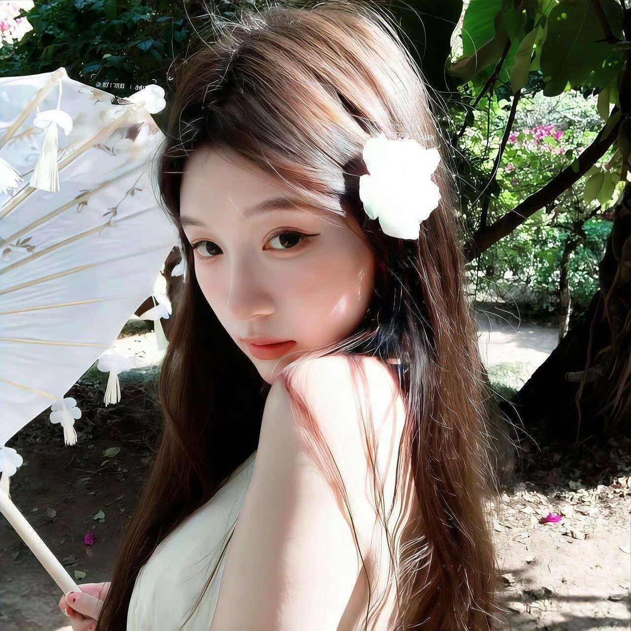 北京伴游女生莱寄蓉的资料