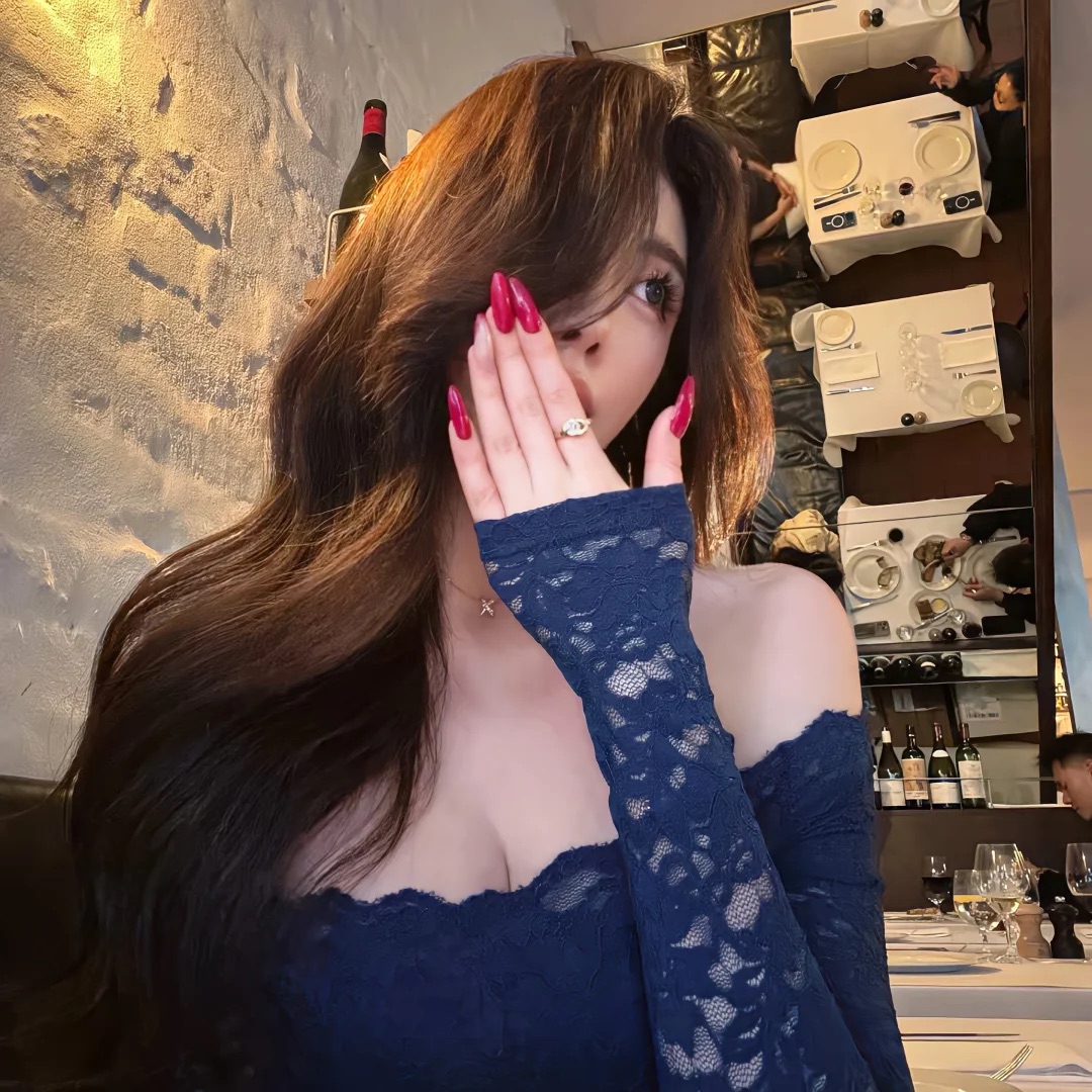 北京伴游女生启静姝的资料